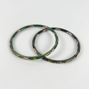 Vintage Pair of Chinese Thin Black Green Cloisonne Enamel Floral Bangles Bracele